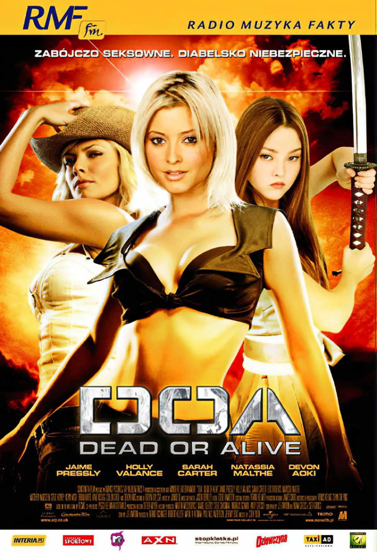 Plakat filmowy "DOA: Żywy lub martwy"