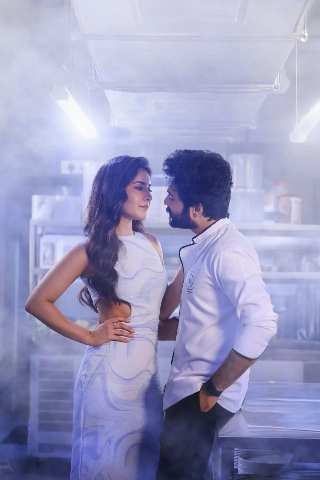 Plakat filmowy "తెలుసు కదా"