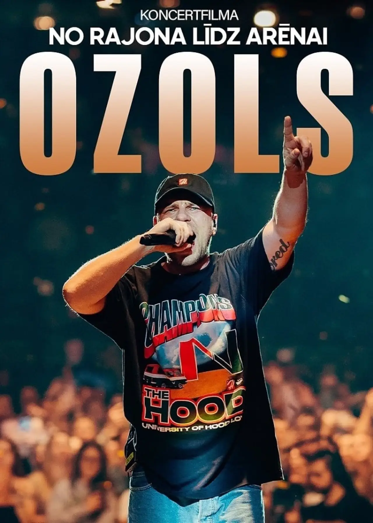 Plakat filmowy "Ozols: No Rajona līdz Arēnai"