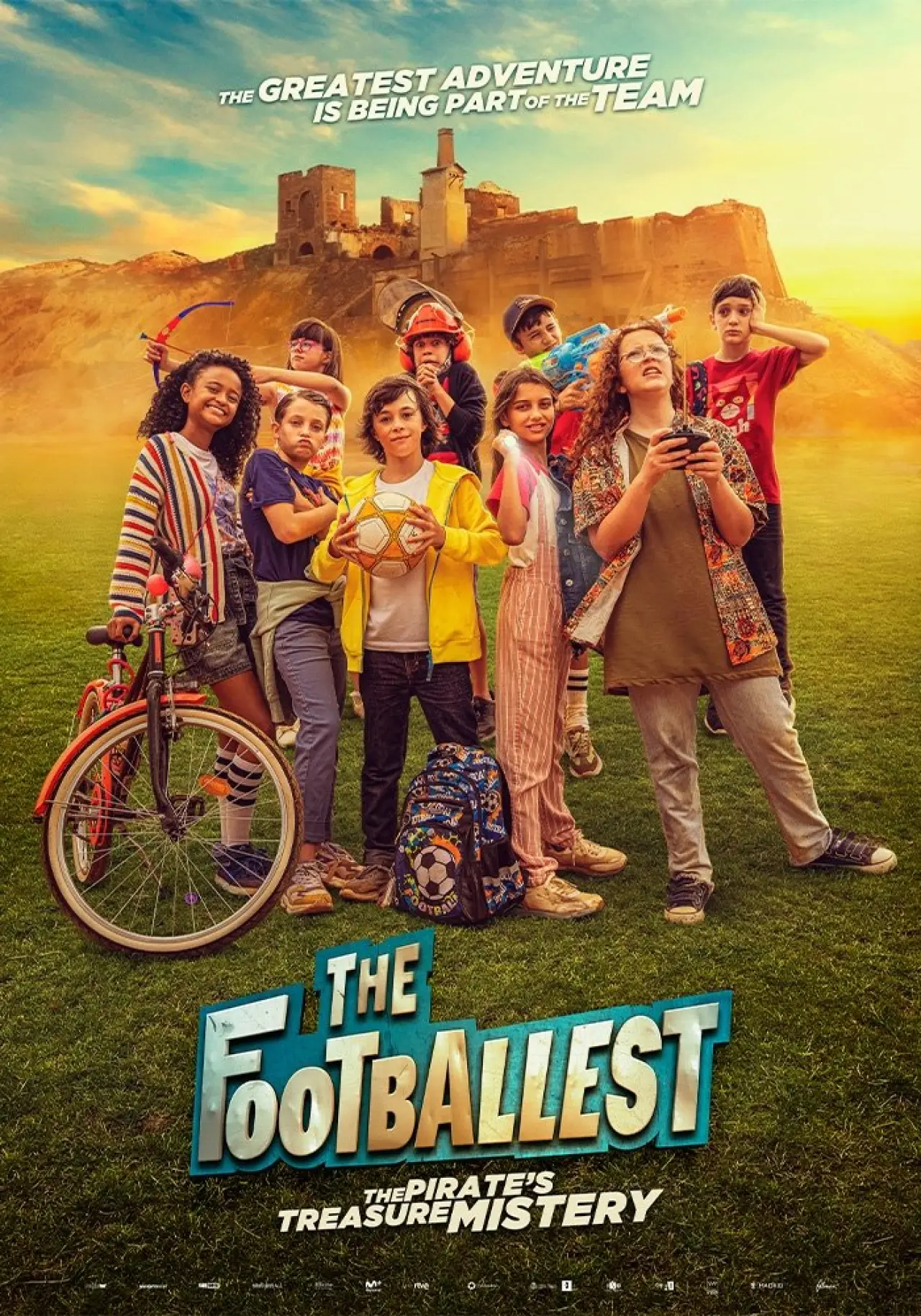 Plakat filmowy "Los futbolísimos  2 y el misterio del tesoro pirata"