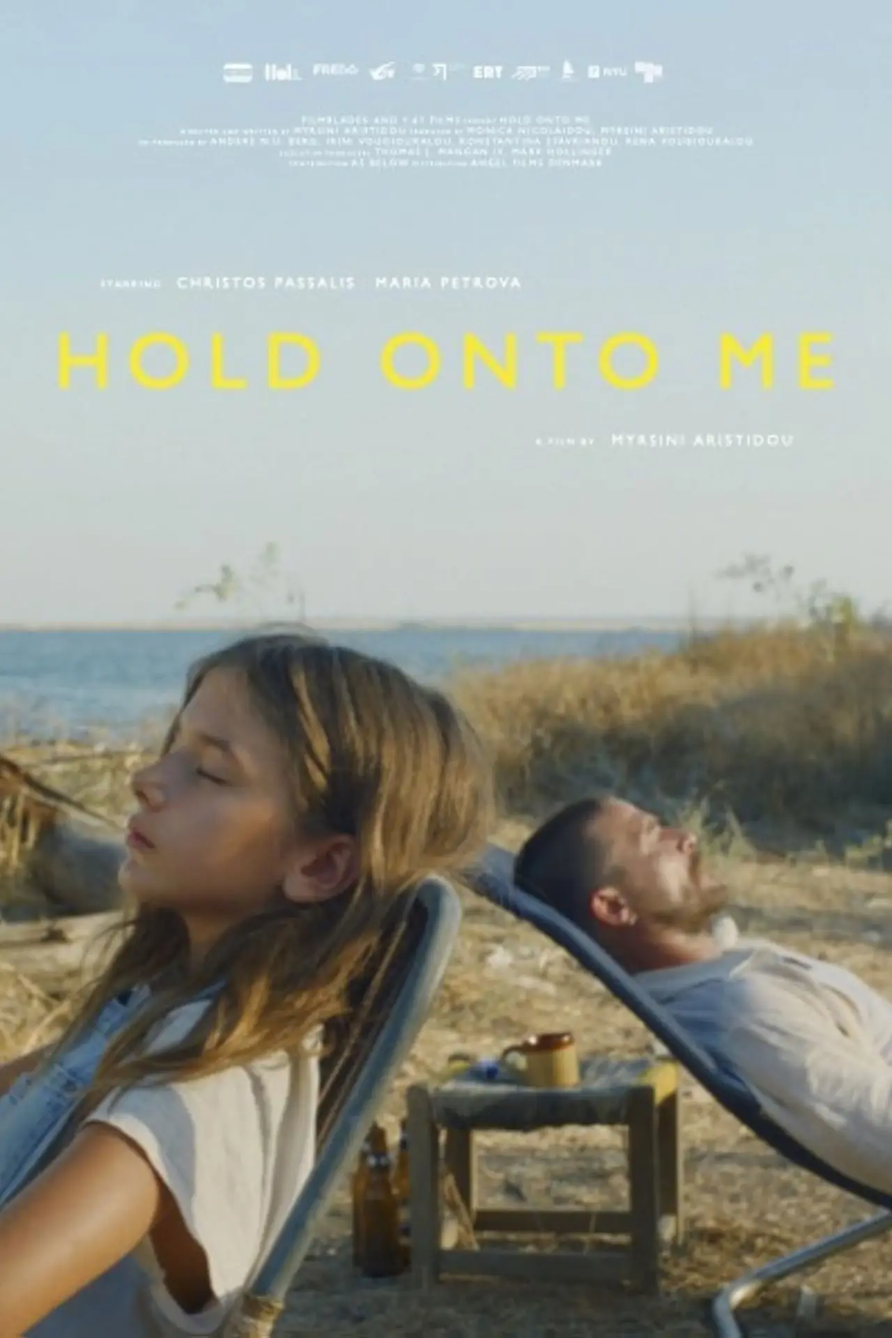 Plakat filmowy "Hold Onto Me"