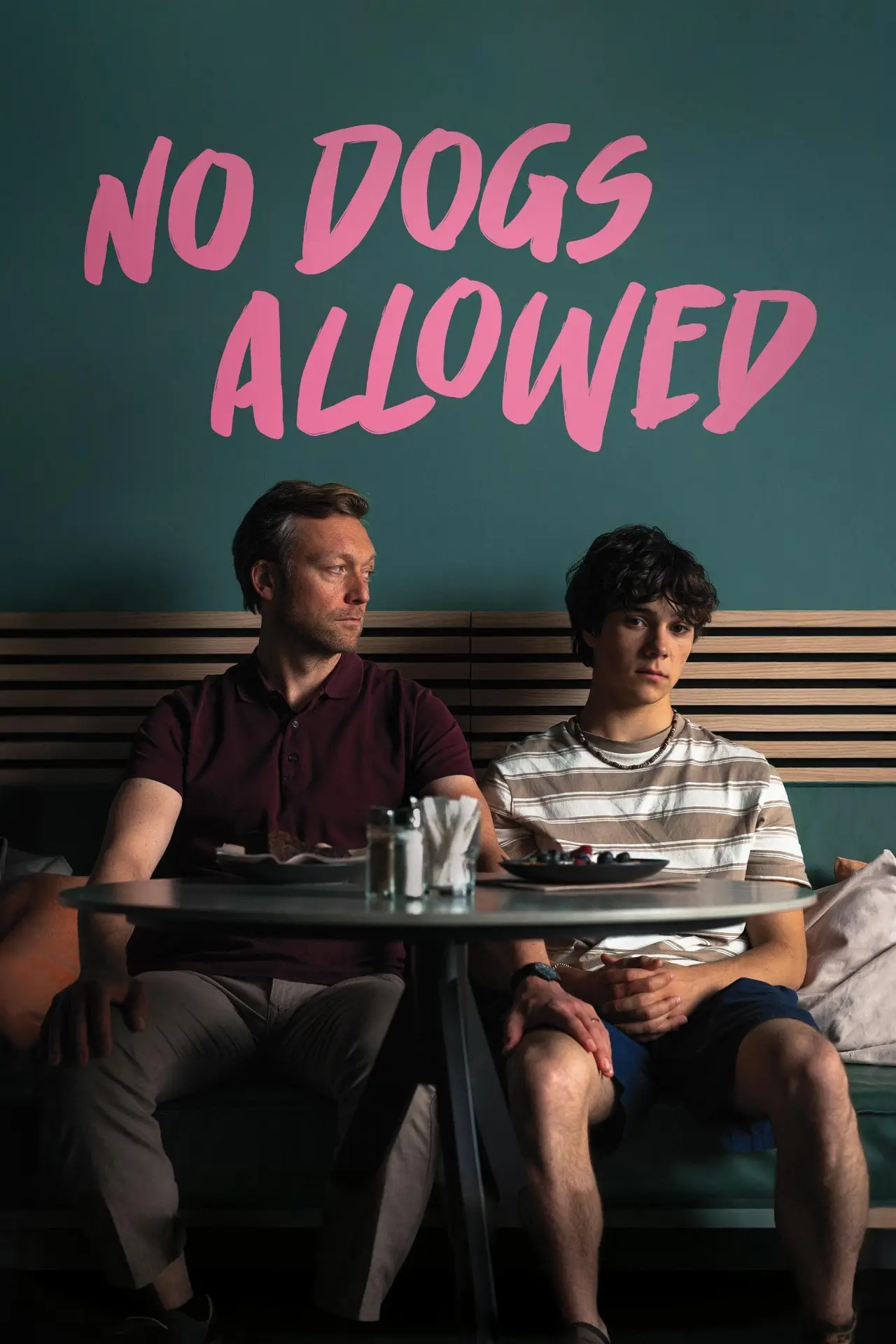 Plakat filmowy "No Dogs Allowed"