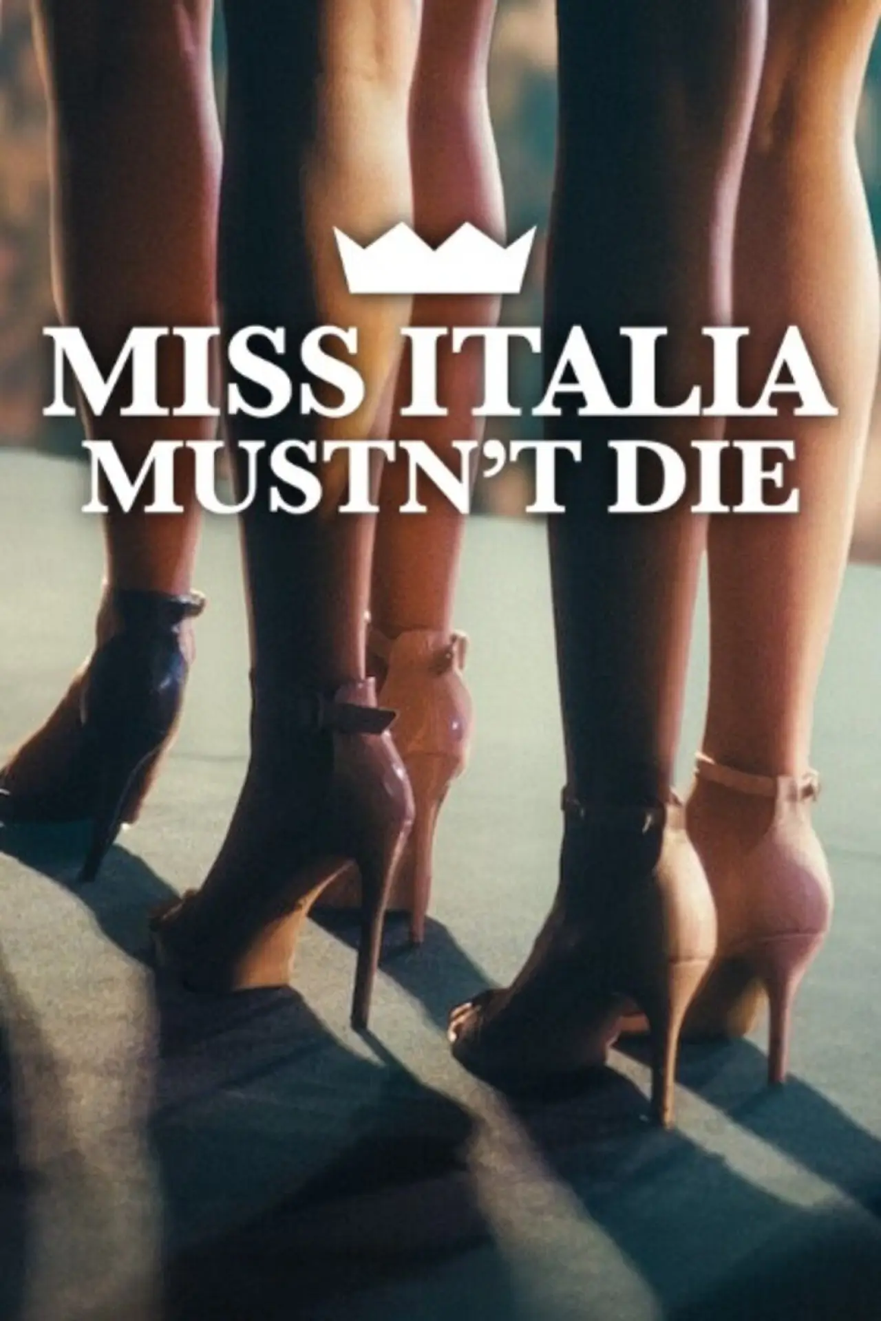 Plakat filmowy "Miss Italia musi przetrwać"