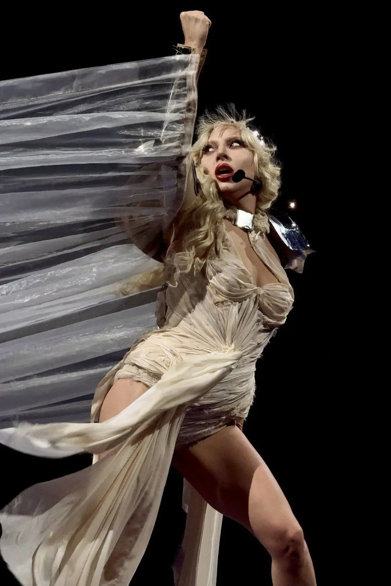 Plakat filmowy "Todo Mundo no Rio com Lady Gaga"