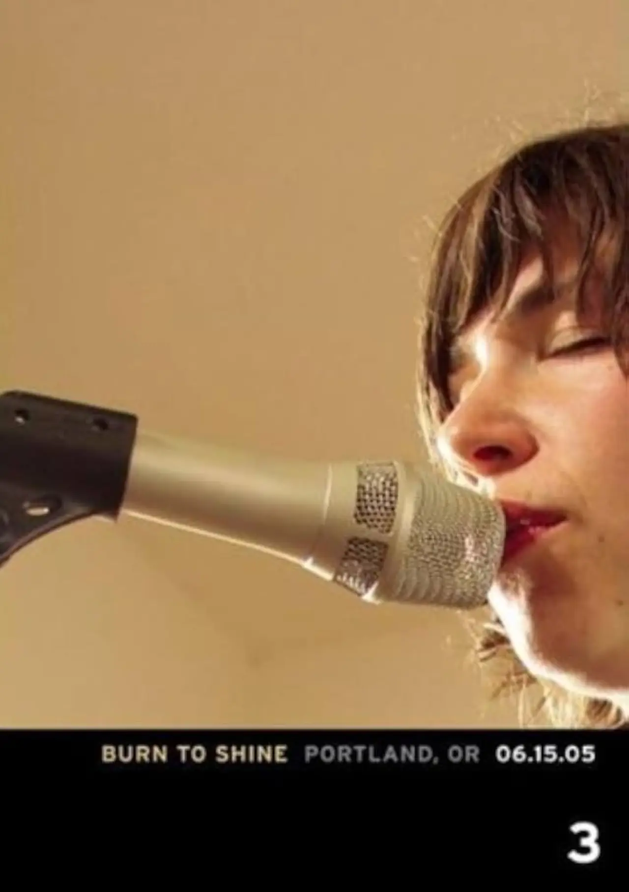 Plakat filmowy "Burn To Shine - Vol. 3: Portland, OR 06.15.05"