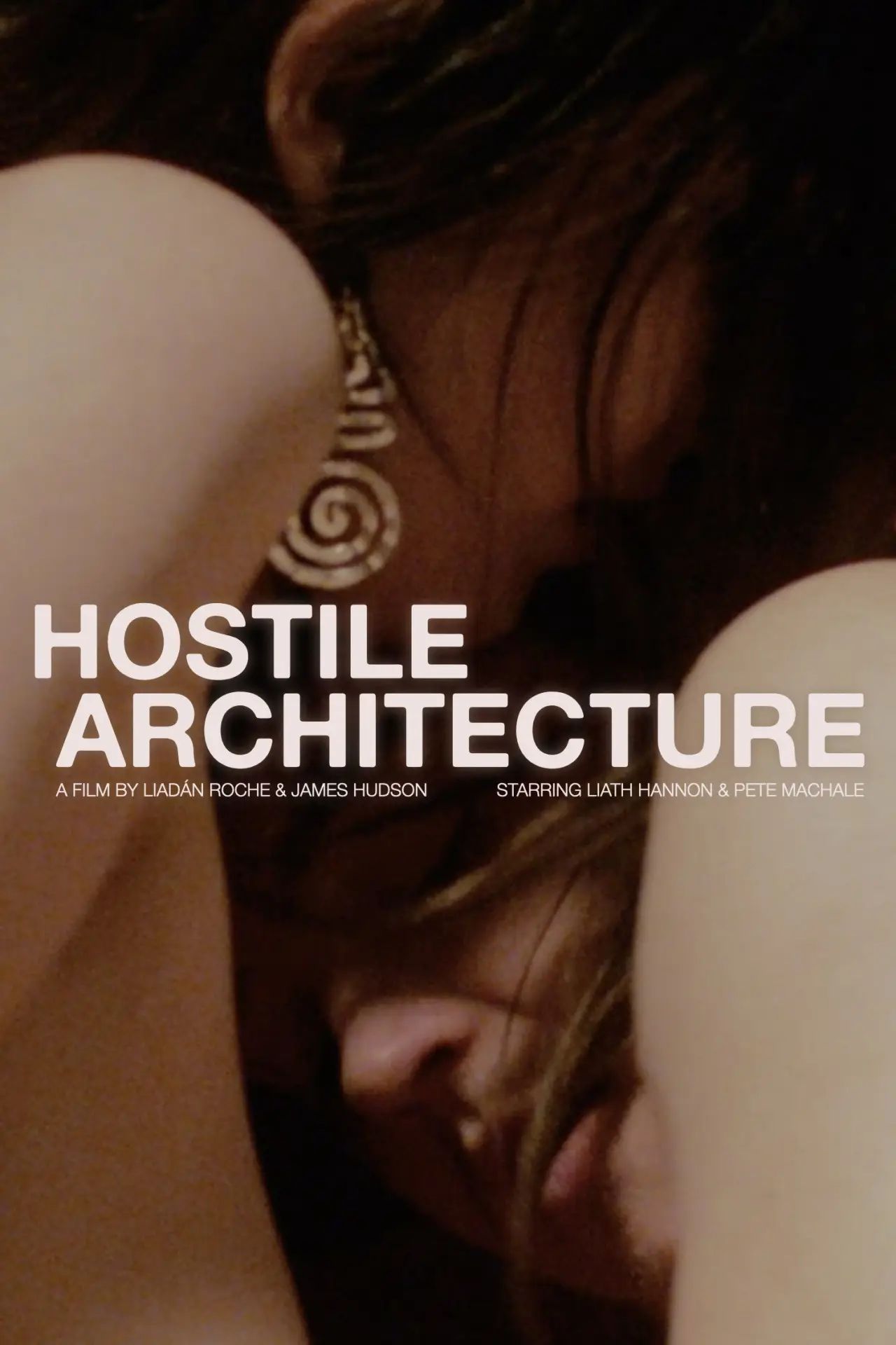 Plakat filmowy "Hostile Architecture"