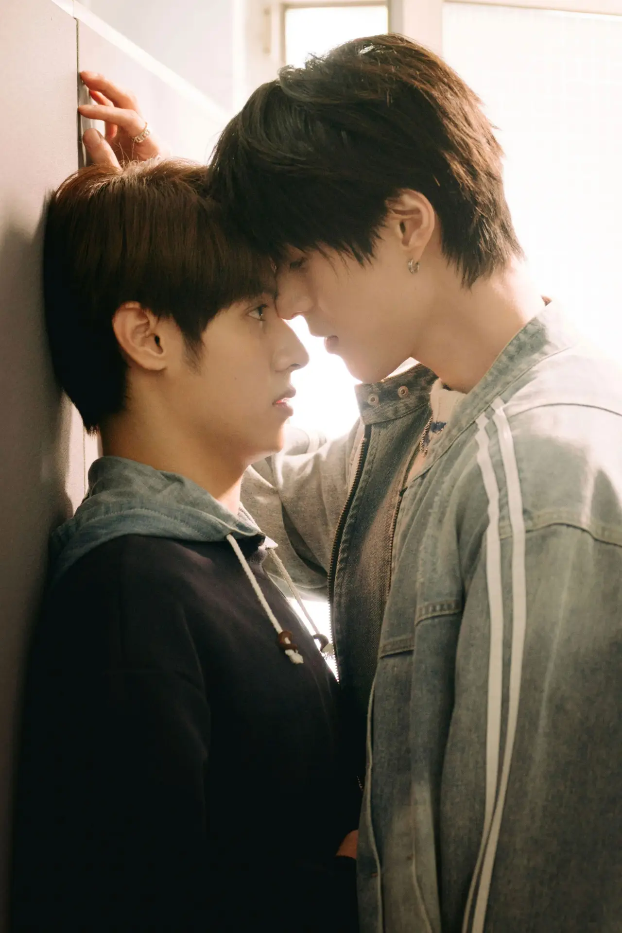 Plakat filmowy "秘密關係 Secret Lover 最後の約束"