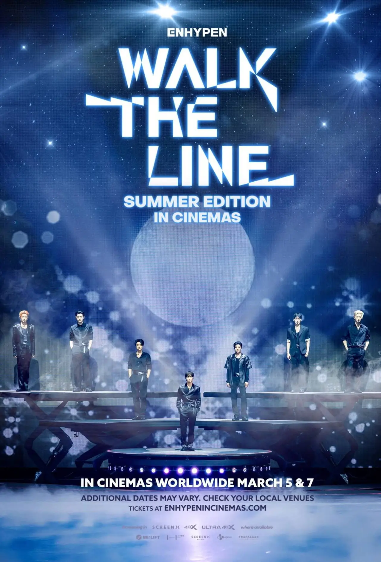Plakat filmowy "엔하이픈 [워크 더 라인 썸머 에디션] 인 시네마"