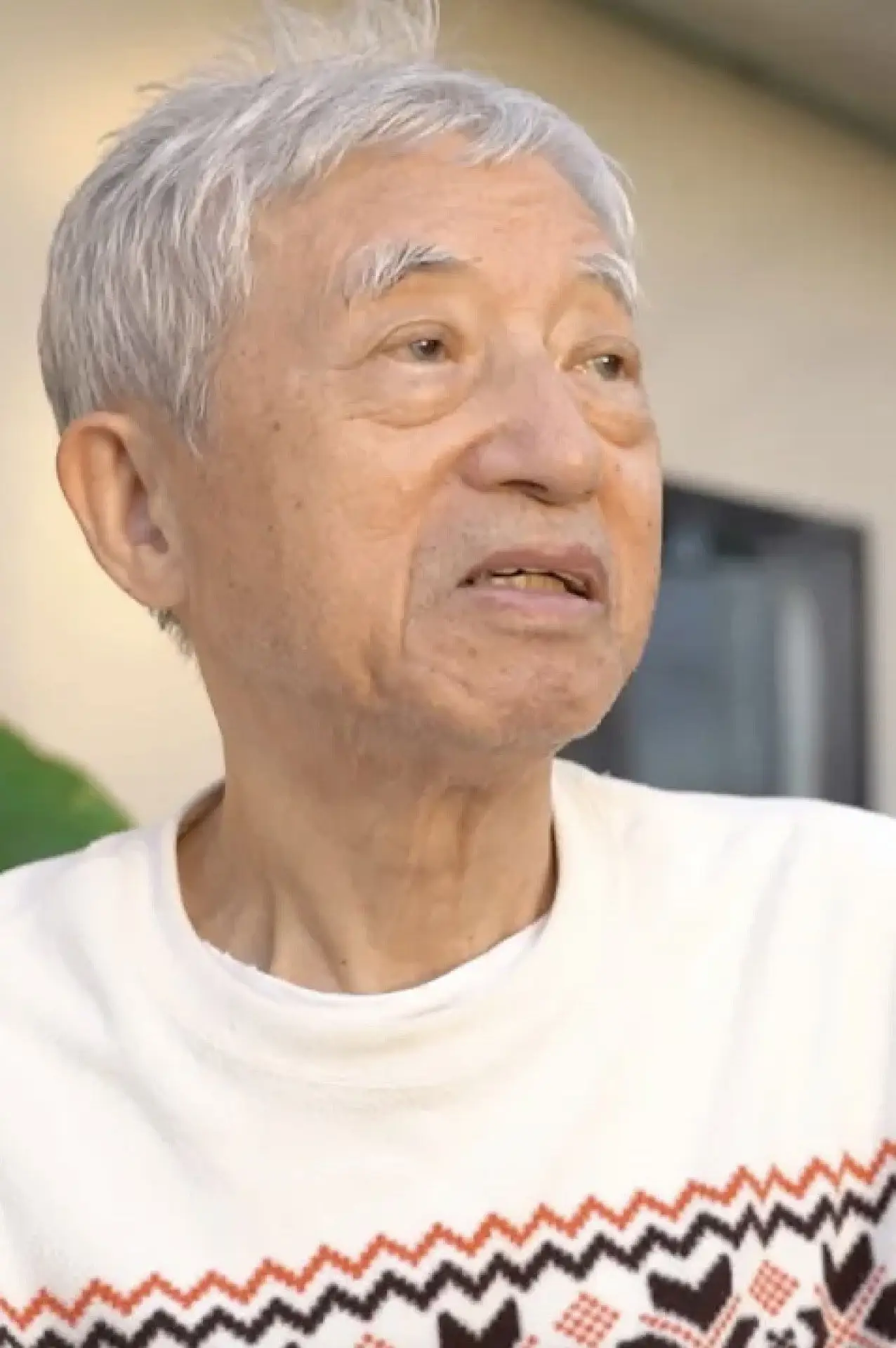 Plakat filmowy "Beyond the Fire: The Life of Japan’s First Pride Parade Pioneer"