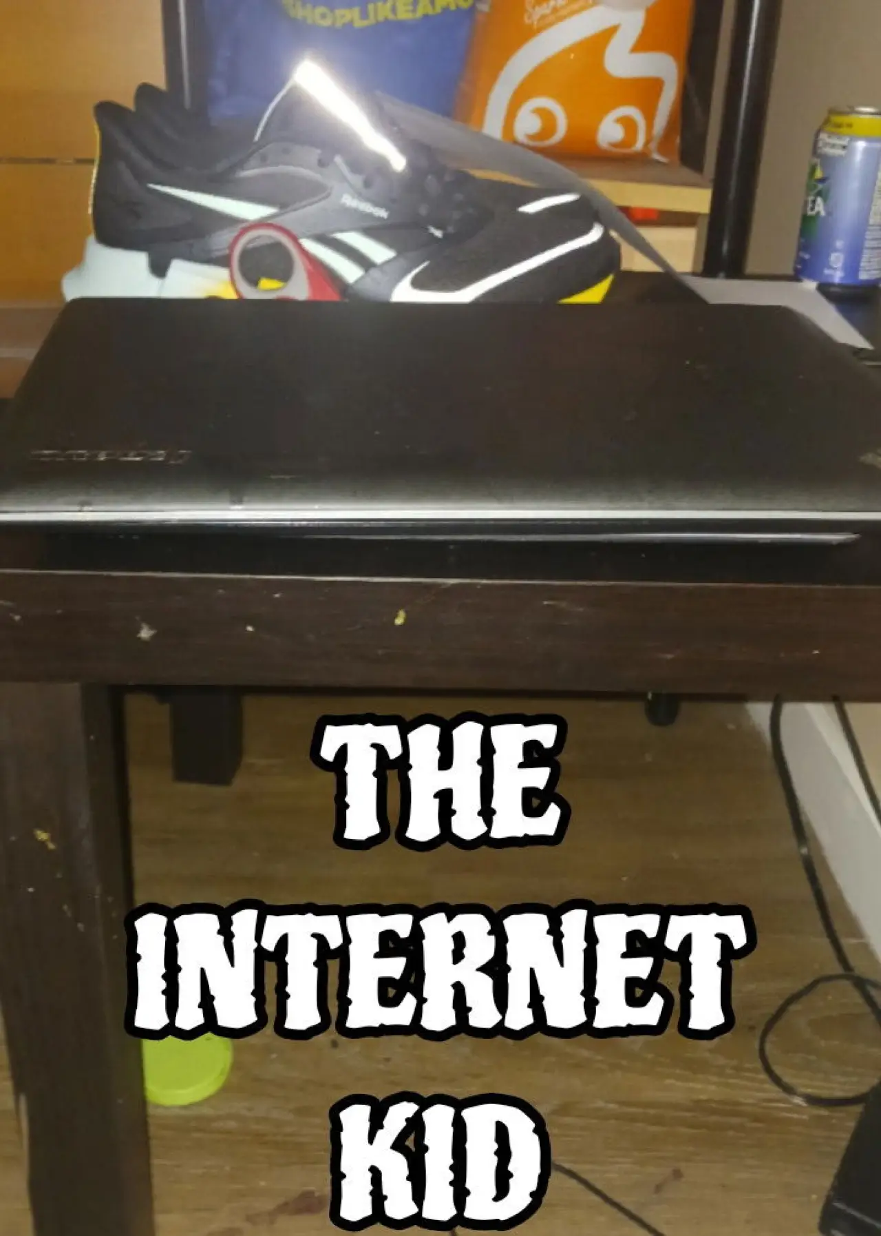 Plakat filmowy "The Internet Kid"