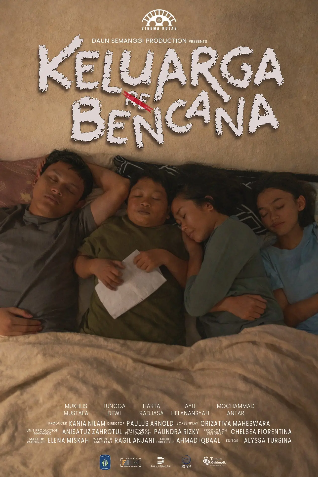 Plakat filmowy "Keluarga Bencana"