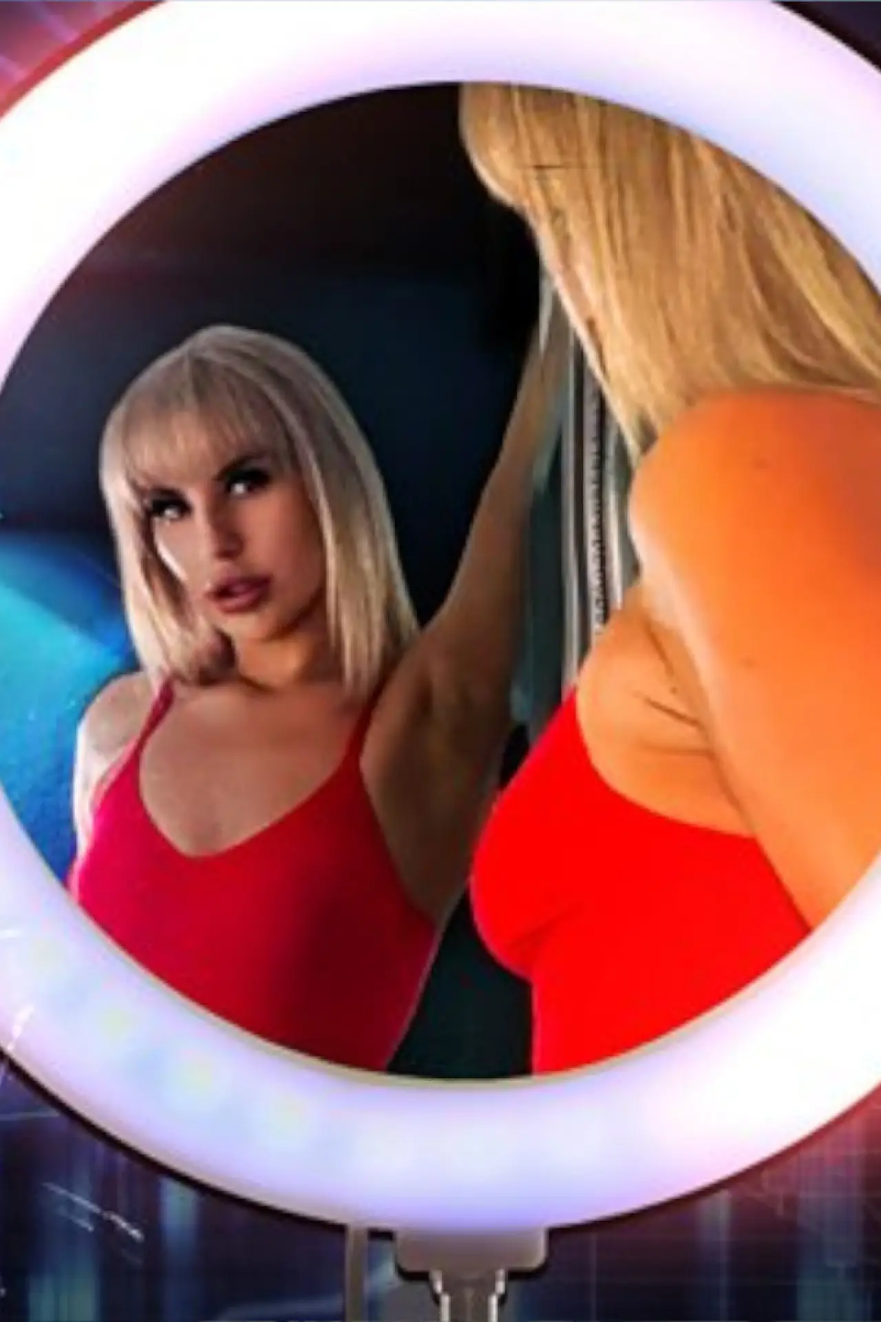 Plakat filmowy "OnlyFans: Inside the Machine"