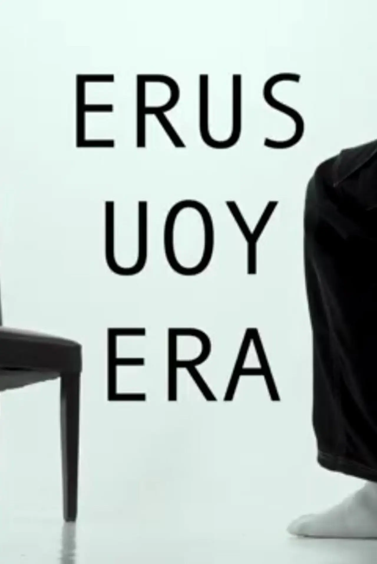 Plakat filmowy "?erus uoy erA"