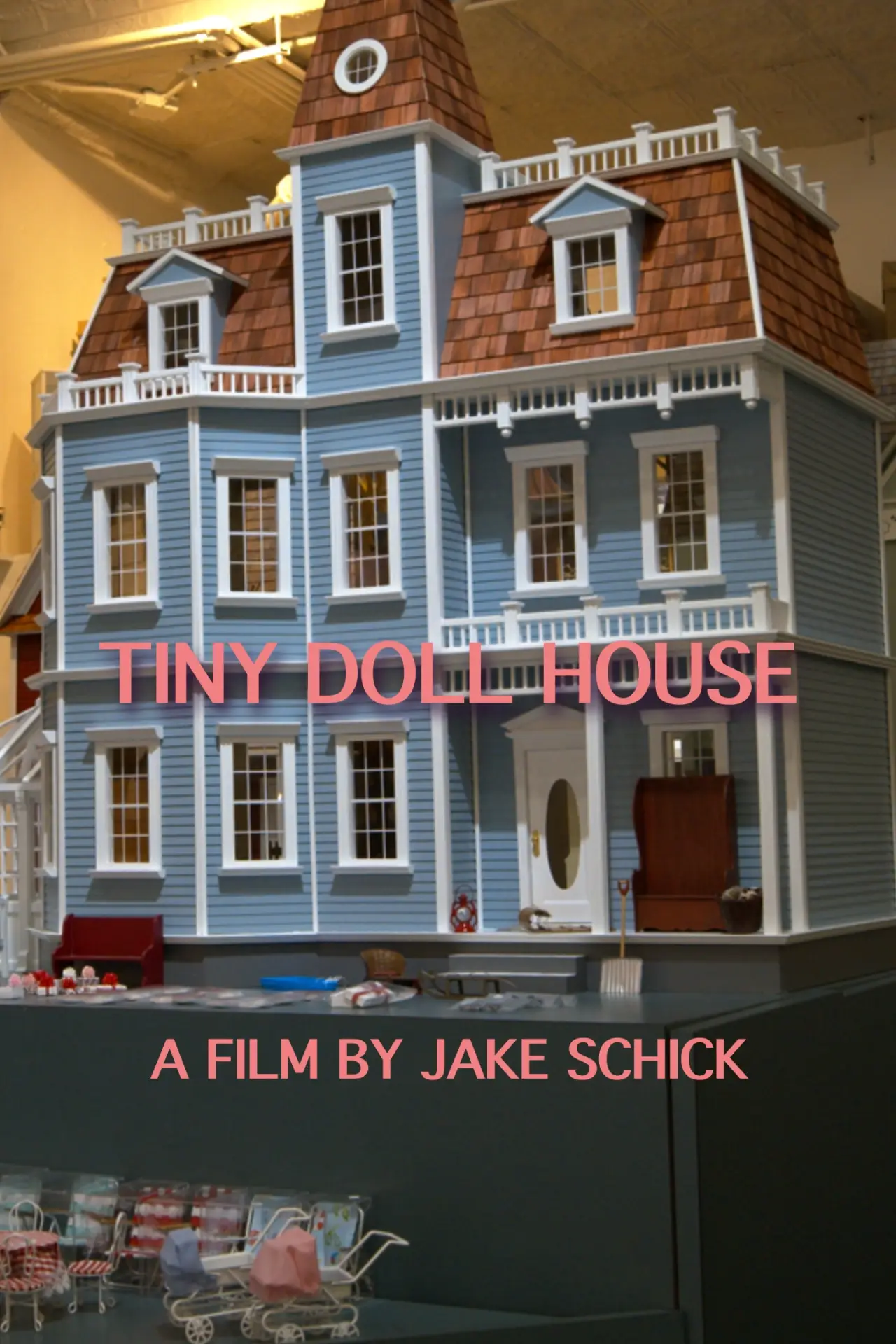 Plakat filmowy "Tiny Doll House"
