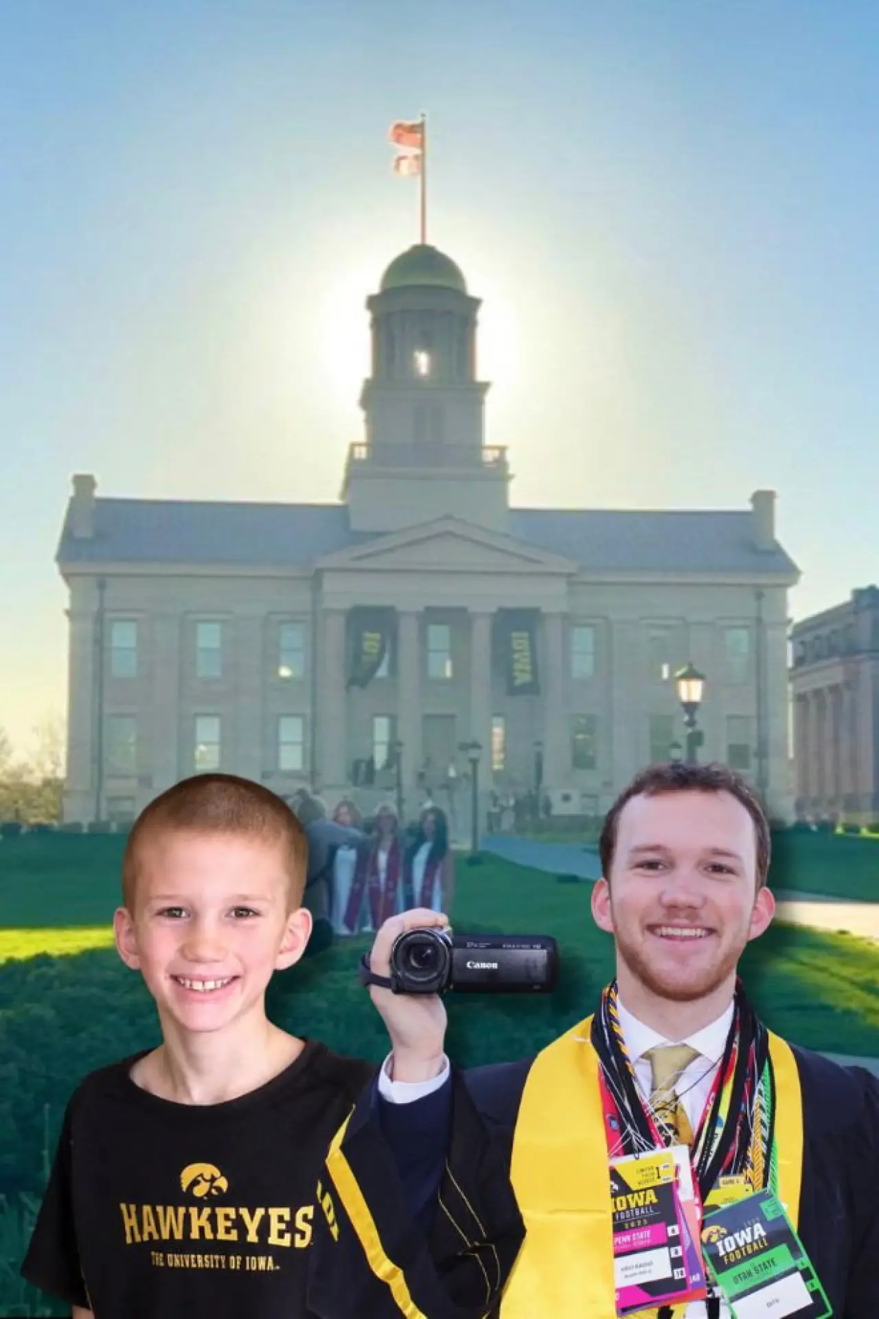 Plakat filmowy "Something Worth Capturing - - A Senior Year Documentary"