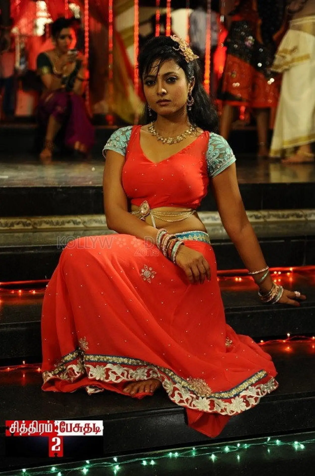 Plakat filmowy "சித்திரம் பேசுதடி 2"