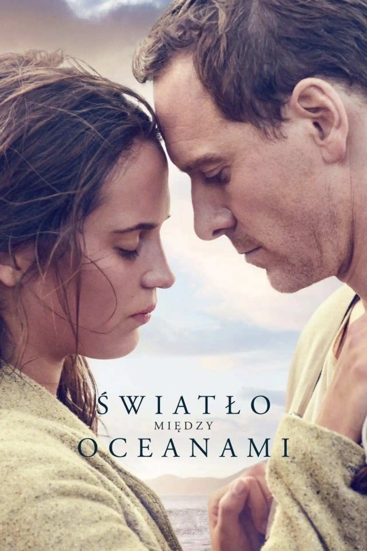 Plakat filmowy "Światło między oceanami"