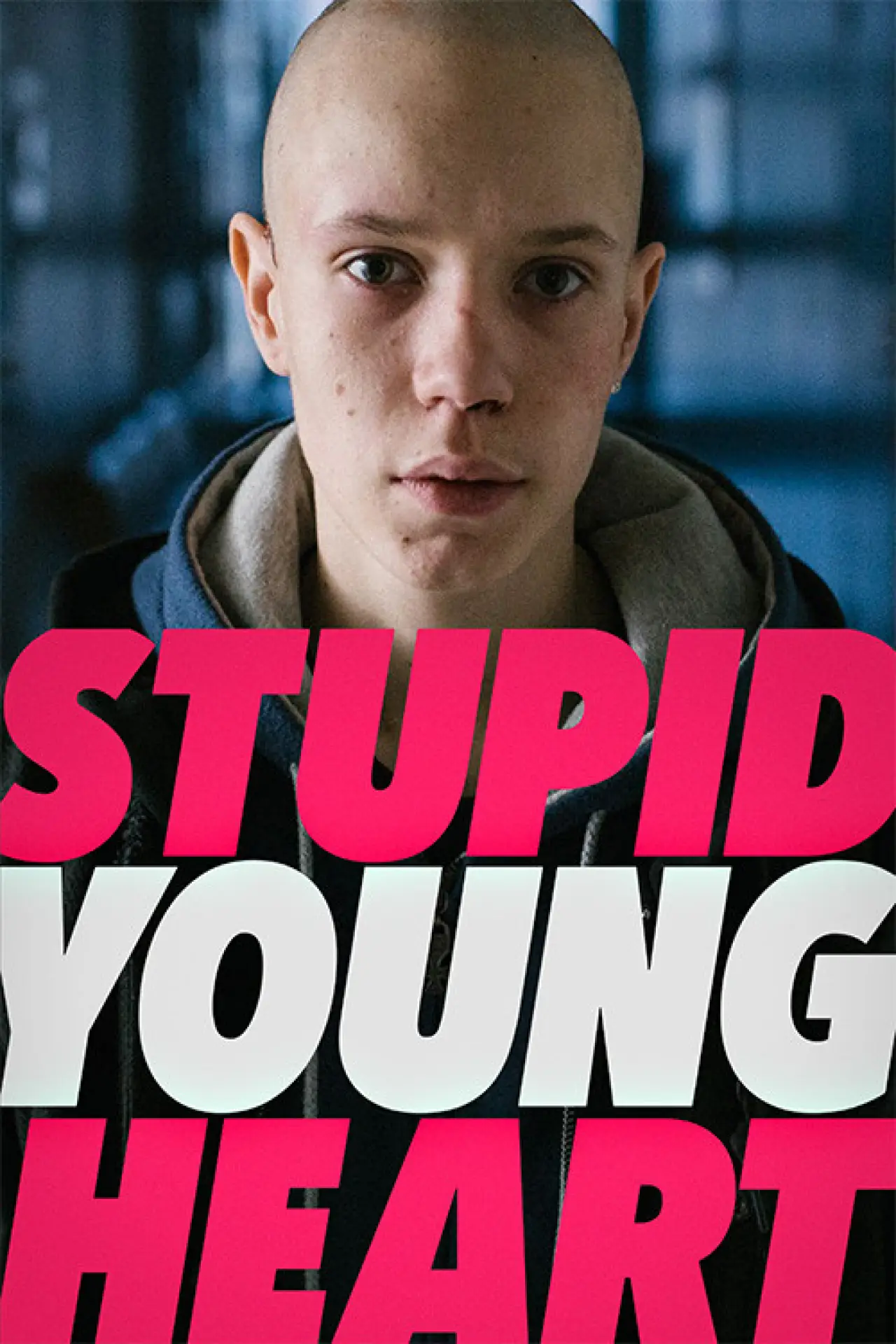 Plakat filmowy "Hölmö nuori sydän"
