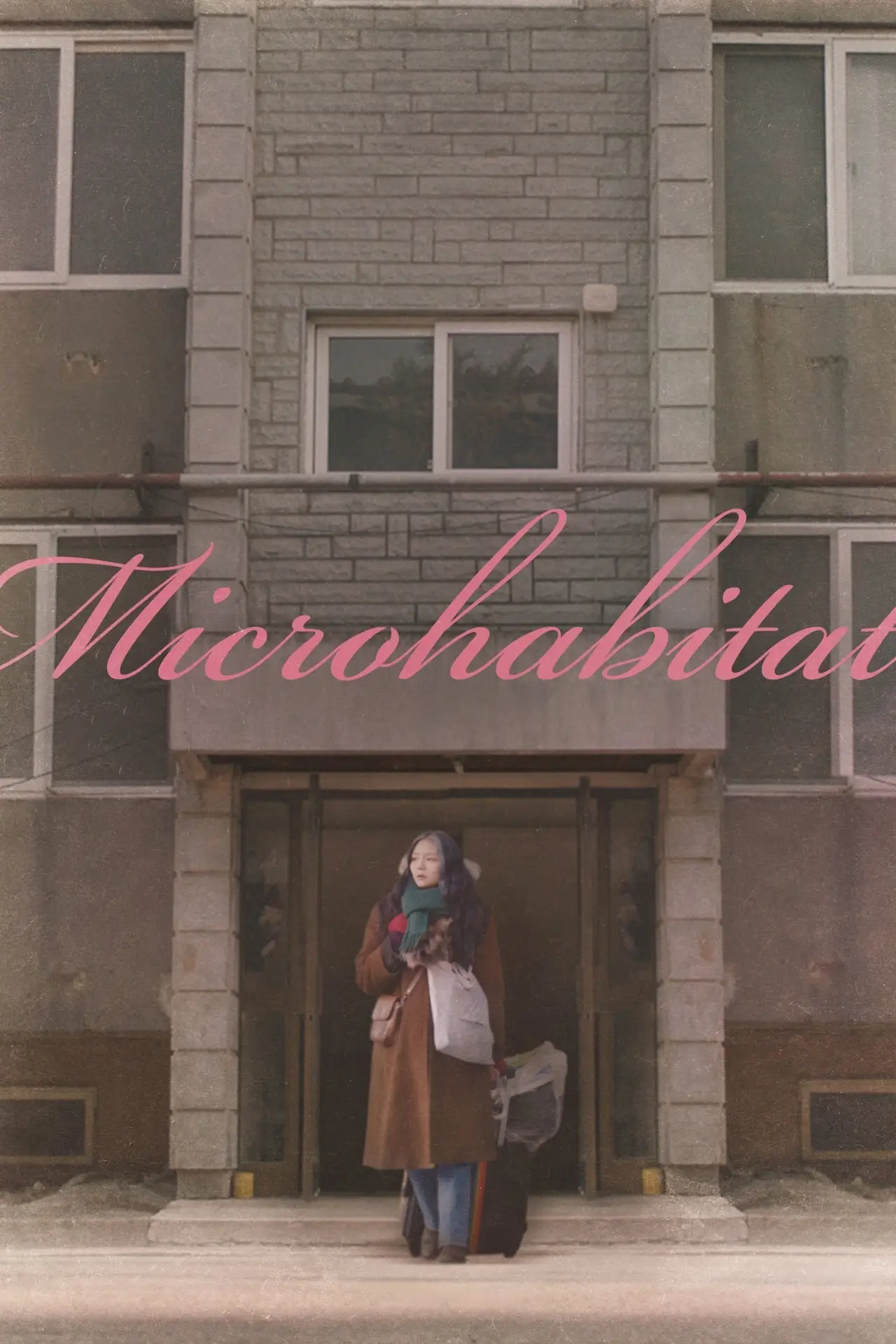 Plakat filmowy "Mikrosiedlisko"