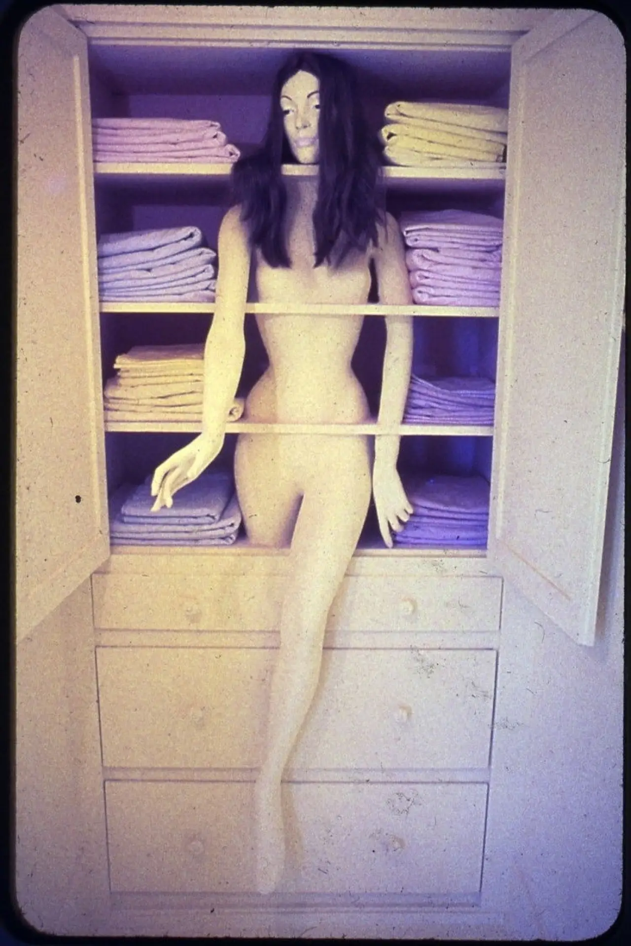 Plakat filmowy "Womanhouse"