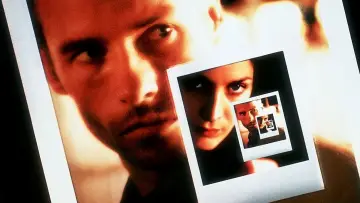 Zasłona do filmu "Memento" #176225