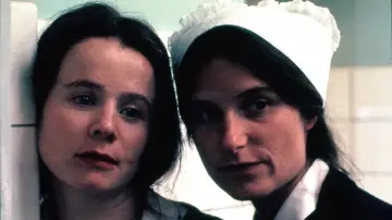 Zasłona do filmu "Przełamując fale" #906954
