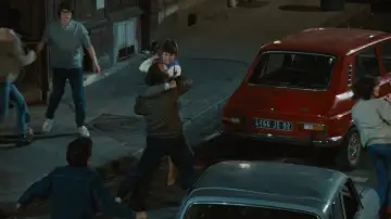 Zasłona do filmu "La Boum 2" #1834552