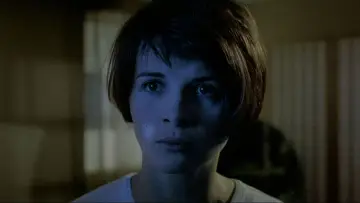 Zasłona do filmu "Trzy kolory: Niebieski" #729248