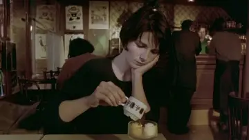 Zasłona do filmu "Trzy kolory: Niebieski" #729250
