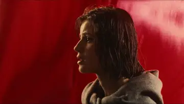 Zasłona do filmu "Trzy kolory: Czerwony" #725745
