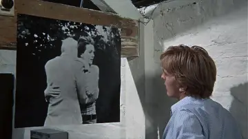 Zasłona do filmu "Powiększenie" #906609
