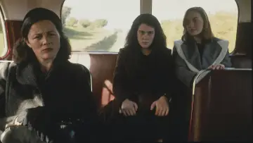 Zasłona do filmu "Niebiańskie istoty" #882754