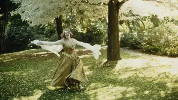 Zasłona do filmu "Niebiańskie istoty" #882755