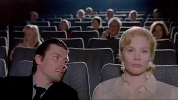 Zasłona do filmu "Światła o zmierzchu" #1116070