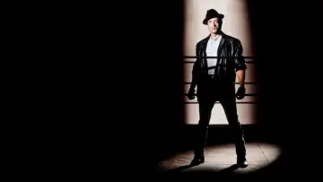 Zasłona do filmu "Rocky V" #506776