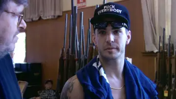 Zasłona do filmu "Zabawy z bronią" #388548