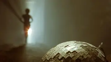 Zasłona do filmu "Śniadanie na Plutonie" #990836