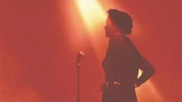 Zasłona do filmu "Niczego nie żałuję - Edith Piaf" #1632262