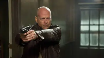 Zasłona do filmu "Szklana pułapka 4.0" #581678