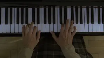 Zasłona do filmu "Pianistka" #701119