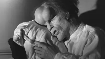 Zasłona do filmu "Człowiek słoń" #179240