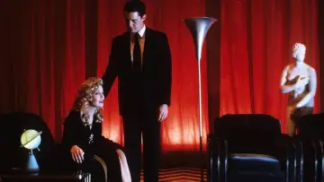 Zasłona do filmu "Miasteczko Twin Peaks: Ogniu krocz za mną" #481207