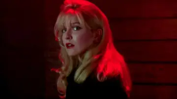 Zasłona do filmu "Miasteczko Twin Peaks: Ogniu krocz za mną" #643162