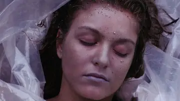 Zasłona do filmu "Miasteczko Twin Peaks: Ogniu krocz za mną" #643190
