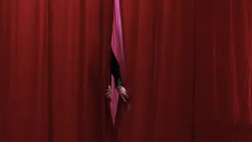 Zasłona do filmu "Miasteczko Twin Peaks: Ogniu krocz za mną" #643229