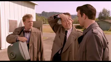 Zasłona do filmu "Miasteczko Twin Peaks: Ogniu krocz za mną" #847005