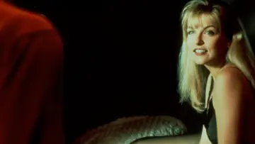 Zasłona do filmu "Miasteczko Twin Peaks: Ogniu krocz za mną" #967931