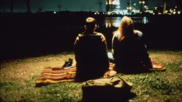 Zasłona do filmu "Nie czas na łzy" #1745811