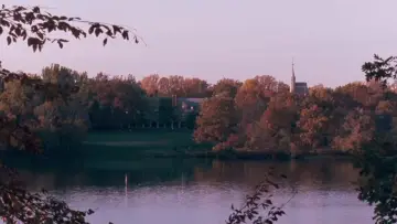 Zasłona do filmu "Stowarzyszenie Umarłych Poetów" #830927
