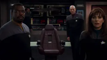 Zasłona do filmu "Star Trek: Nemesis" #1628464